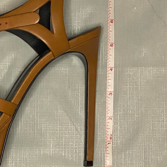 Saint Laurent caramel strappy platform heels - Picture 8 of 9